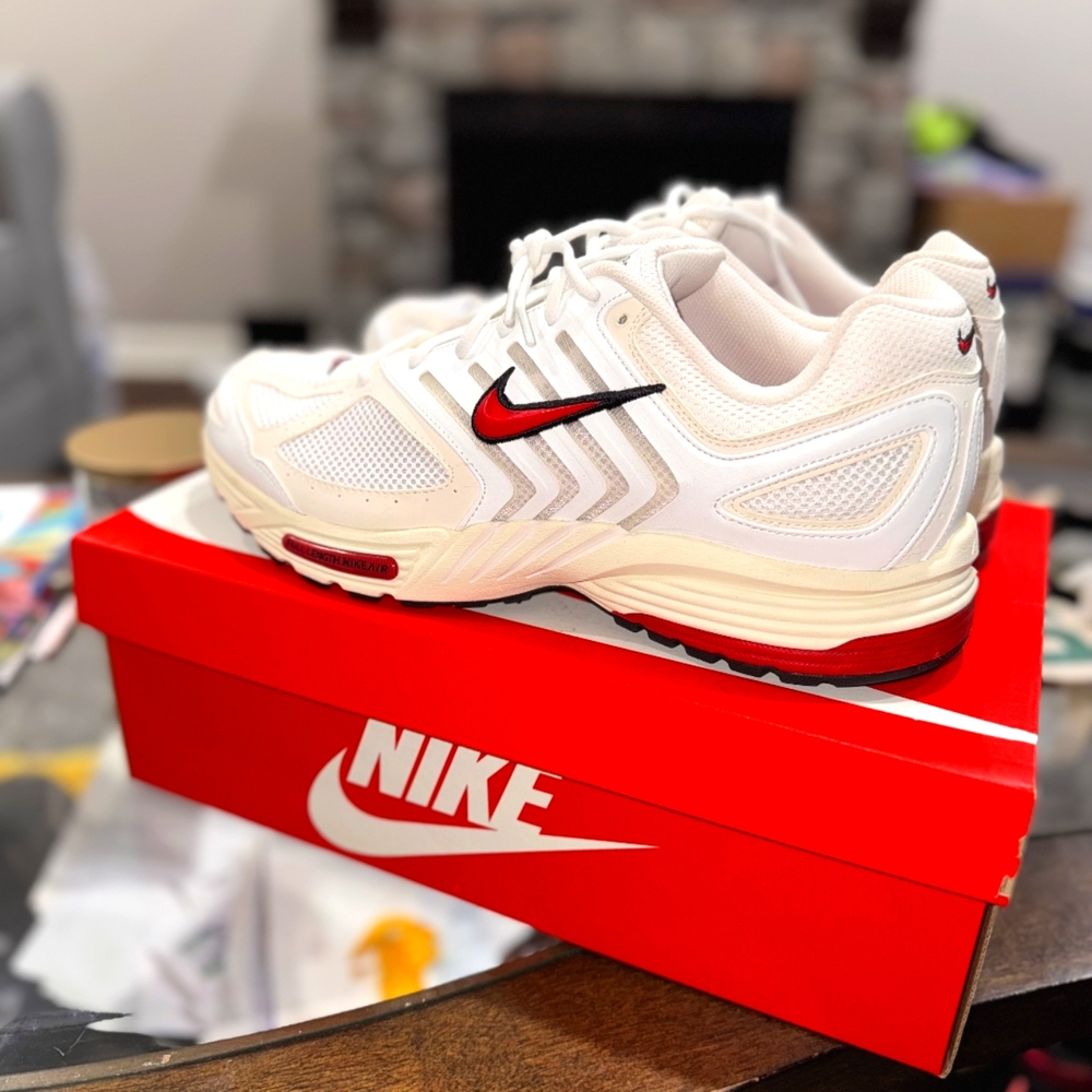 Nike Air Peg 2K5 Phantom Red Sneakers